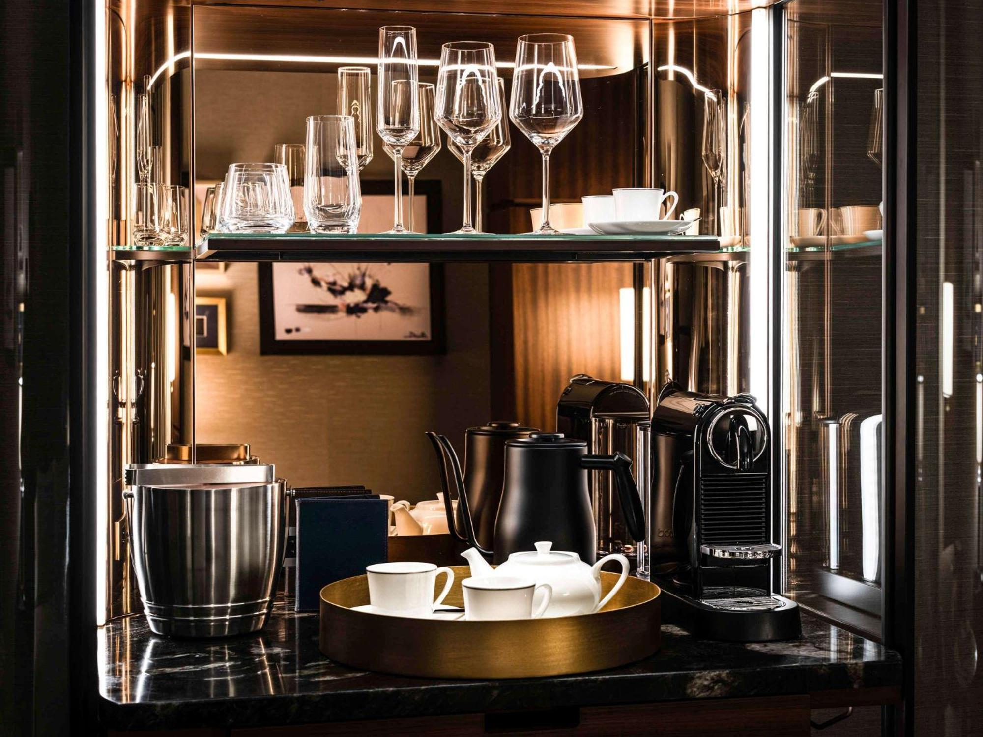 Raffles Boston Hotel Bagian luar foto