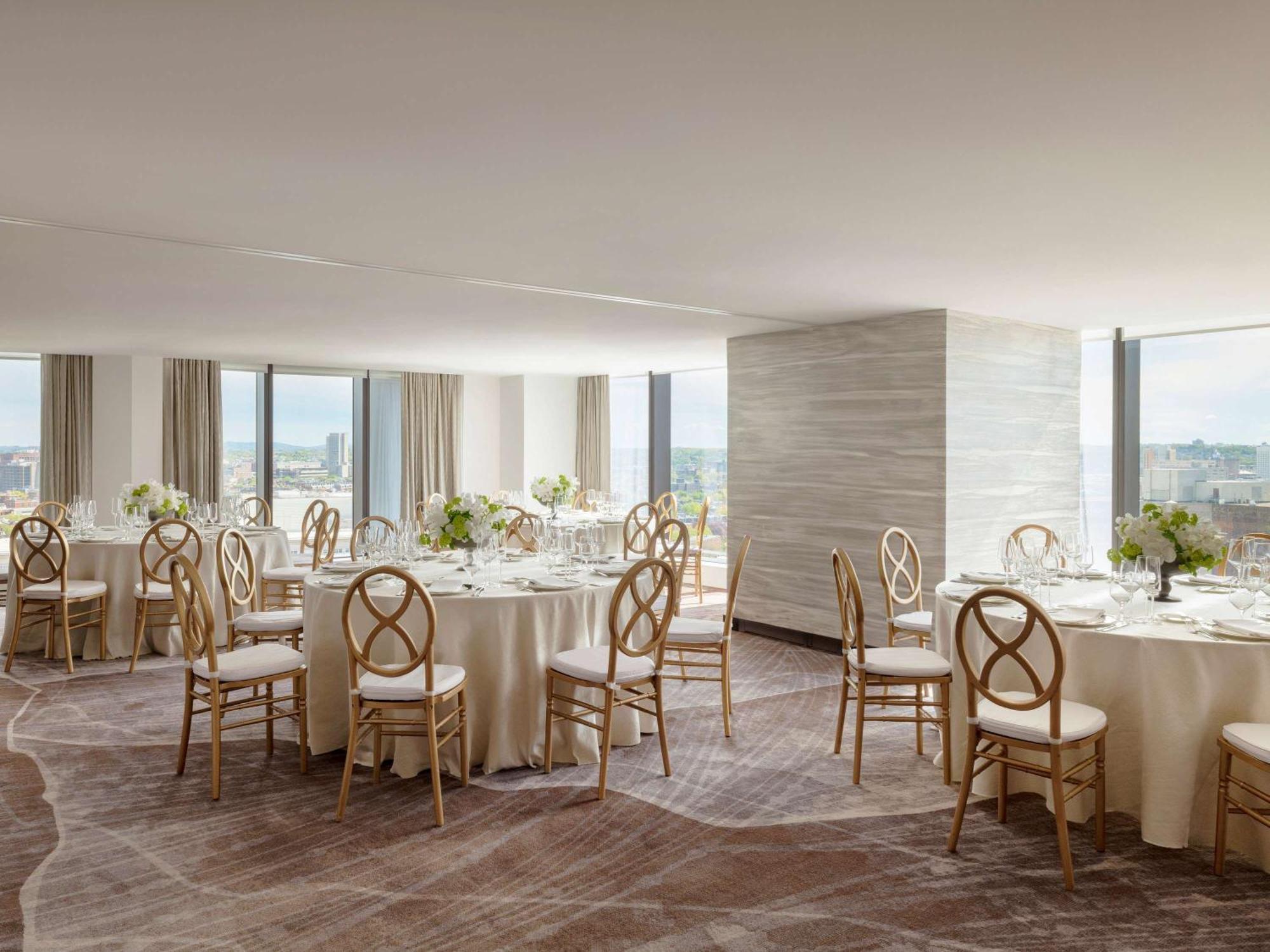 Raffles Boston Hotel Bagian luar foto